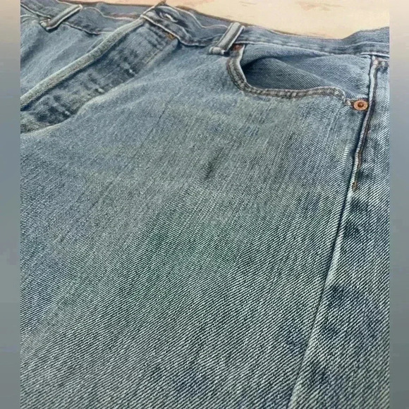 Levi’s Classic Buttonfly 501 Light Wash 36 X 28 Shipped USPS Y2K Dad Jeans - Picture 6 of 16